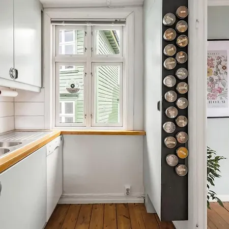 Dinbnb Homes L 100 Meters From Floybanen L A Rare Experience * Μπέργκεν