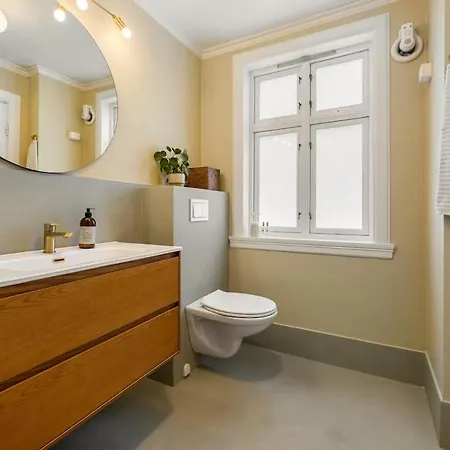 Dinbnb Homes L 100 Meters From Floybanen L A Rare Experience Feriehus