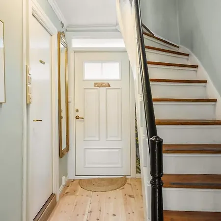 Dinbnb Homes L 100 Meters From Floybanen L A Rare Experience Μπέργκεν
