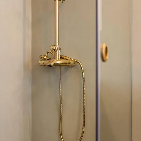 Dinbnb Homes L 100 Meters From Floybanen L A Rare Experience Σπίτι διακοπών Μπέργκεν