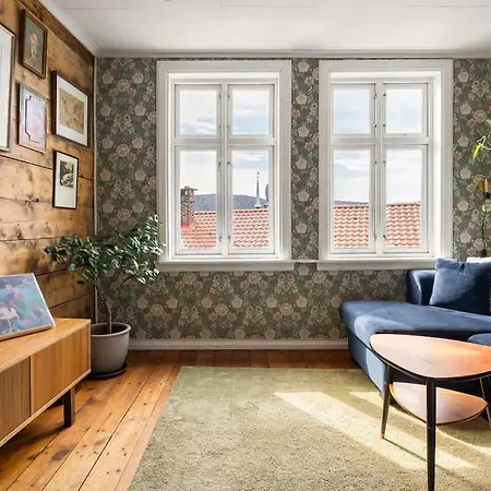 Σπίτι διακοπών Dinbnb Homes L 100 Meters From Floybanen L A Rare Experience Μπέργκεν